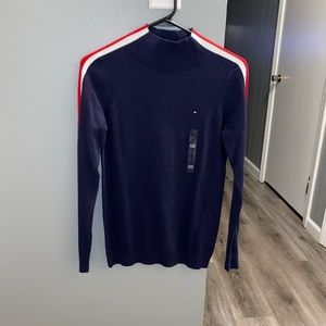 🩵🦋Tommy Hilfiger Mock neck sweater